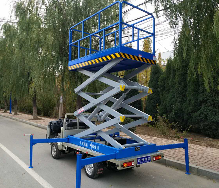 1621347954542725.jpg 恒天圣岳車載式升降機(jī).jpg